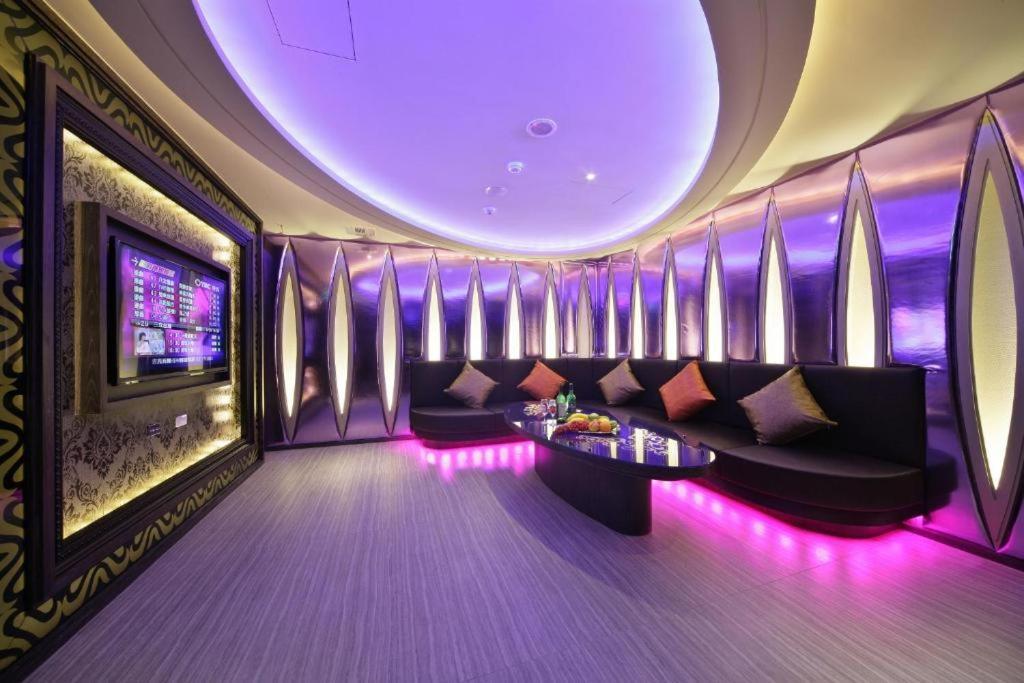 Chusha Motel Kungkuan Kültér fotó